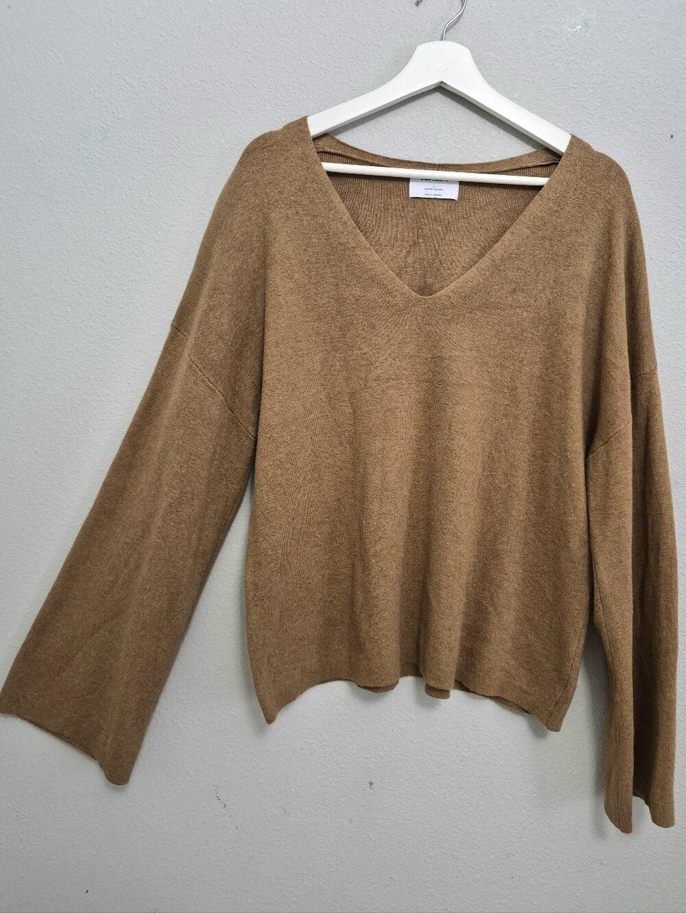 Old Navy Bell Sleeve Vneck Sweater Camel Women Large Boho Minimalist